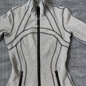 LULULEMON DEFINE JACKET, SIZE 2, WORN ONCE